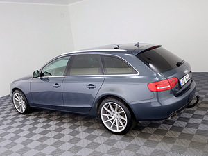 Audi A4 S-Line ATM 2.0 TDI 105kW (4 фото из 7)