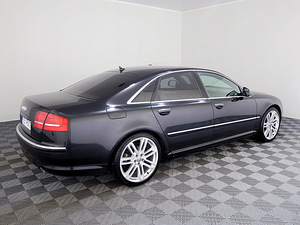 Audi A8 S-Line Individual Facelift ATM 3.0 TDI 171kW (3 фото из 9)
