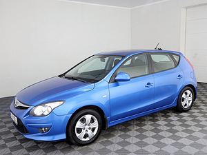 Hyundai i30 Elegance Facelift 1.4 80kW (2 фото из 7)