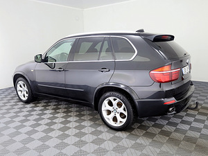 BMW X5 M-Pakett 3.0 D 155kW (4 фото из 9)