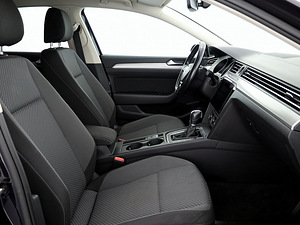 Volkswagen Passat Comfortline ATM 1.4 92kW (6 фото из 9)