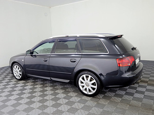 Audi A4 Quattro S-line ATM 3.0 TDI 171kW (4 фото из 9)