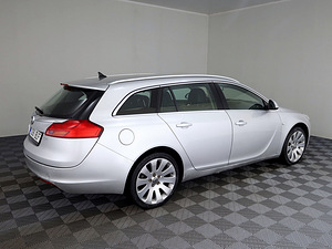 Opel Insignia Cosmo ATM 2.0 CDTi 96kW (3 фото из 7)