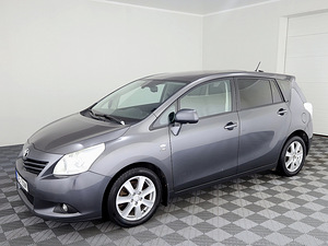 Toyota Verso Linea Sol 2.2 D-CAT 130kW (2 foto / 9)