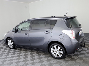 Toyota Verso Linea Sol 2.2 D-CAT 130kW (4 foto / 9)