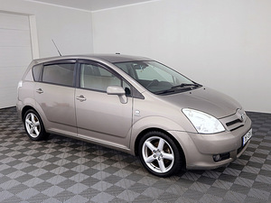 Toyota Corolla Verso Linea Sol 2.2 D-CAT 130kW (1 foto / 7)