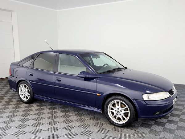 Opel Vectra Sport Edition 2.0 100kW