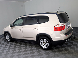 Chevrolet Orlando Comfort 2.0 CRD 96kW (4 foto / 8)
