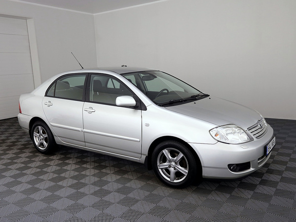 Toyota Corolla Linea Sol Facelift 1.6 81kW