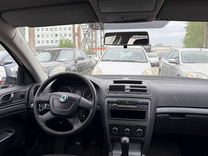 Skoda Octavia Comfortline Facelift 1.4 90kW (5 foto / 7)