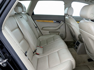 Audi A6 Comfortline Quattro ATM 3.0 TDI 171kW (7 foto / 8)