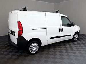 Opel Combo Maxi Van 1.2 CDTi 66kW (3 foto / 8)