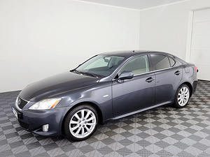 Lexus IS 250 Business ATM 2.5 153kW (2 foto / 8)