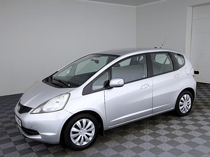 Honda Jazz Elegance 1.3 73kW (2 фото из 8)