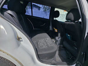 Peugeot 406 Facelift 1.7 85kW (7 foto / 7)