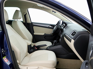 Volkswagen Jetta Comfortline ATM 1.4 118kW (6 foto / 7)