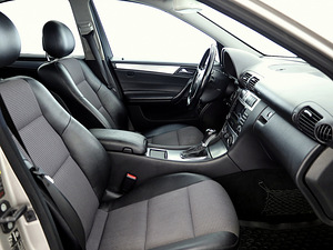 Mercedes-Benz C 200 Avantgarde ATM 1.8 Kompressor 120kW (6 foto / 7)