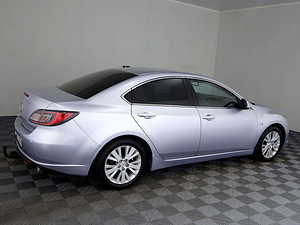 Mazda 6 Elegance 2.0 108kW (3 foto / 7)