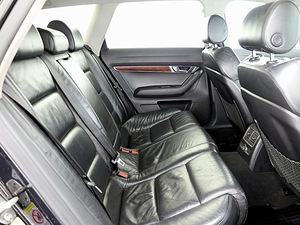 Audi A6 S-Line Quattro ATM 3.0 TDI 165kW (7 foto / 7)