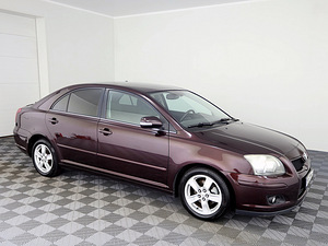 Toyota Avensis Linea Sol Facelift 1.8 95kW (1 фото из 8)