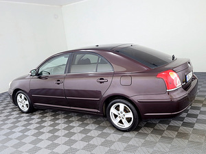 Toyota Avensis Linea Sol Facelift 1.8 95kW (4 фото из 8)