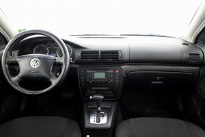 Volkswagen Passat Comfortline ATM 1.9 TDI 74kW (5 foto / 7)