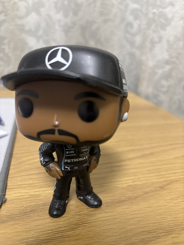 Funko Pop! Lewis Hamilton (Formula 1, Mercedes-AMG) ilma karbita