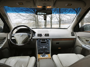 Volvo XC90 T6 2.9 Bi-Turbo 200kw + LPG gaas. (10 foto / 12)