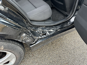 BMW 320D (6 foto no 11)