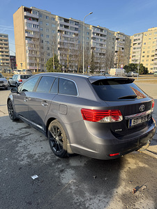 Toyota Avensis 2.0D 2013 195000 km •Heas korras • (4 foto / 15)