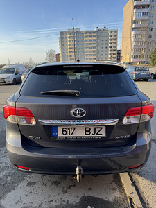 Toyota Avensis 2.0D 2013 195000 km •Heas korras • (5 foto / 15)