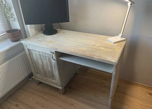 Puidust kirjutuslaud arvutilaud (1 foto / 6)