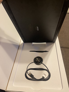 Wacom Intuos Pro tahvelarvuti digitaalsete maalide VM loomis (2 foto / 7)
