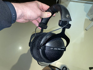 Beyerdynamic DT 770 PRO (250 Ом) (1 фото из 3)