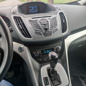 Ford grand c-max 7 istet 2.0 120kw diisel 2011 (9 foto / 12)