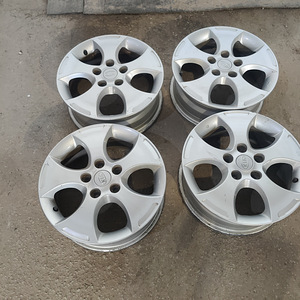R16 kia (1 foto / 5)