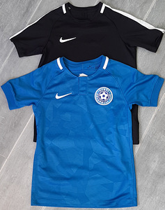 Nike dry fit,128-137 (1 foto / 6)