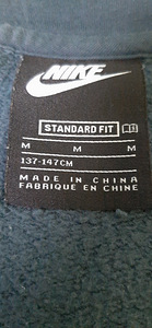 Nike ,137-147 (3 фото из 5)