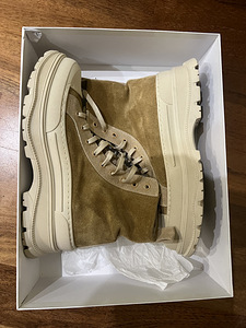 Max Mara naiste saapad, 40 (4 foto / 6)