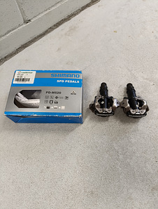 MTB pedaalid Shimano PD-M520 (1 foto / 3)