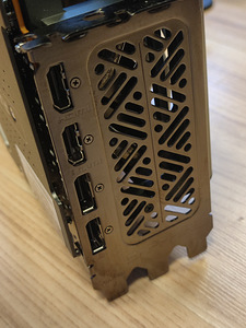 Sapphire NITRO+ RX 7900 XTX Vapor-X 24G (6 foto / 6)