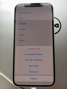 I phone 12 (1 фото из 4)