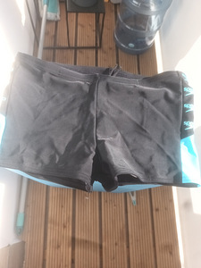 Speedo junior zēnu peldbikses 164cm. Jaunas no sportland (1 foto no 4)