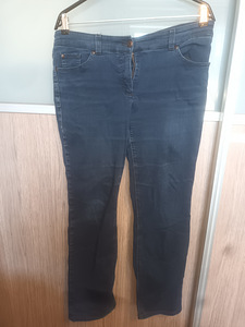 Gerry Weber Edition женские джинсы. Эластичные стрейчевые (1 фото из 5)