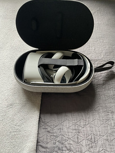 Oculus quest 2 (6 foto / 10)