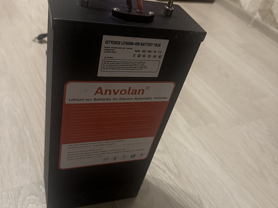 Anvolan 60V 20Ah Li-ion aku + laadija