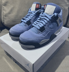Jordan4 university blue (1 foto / 1)