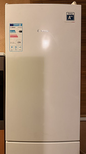 Холодильник Bosch (1 фото из 3)