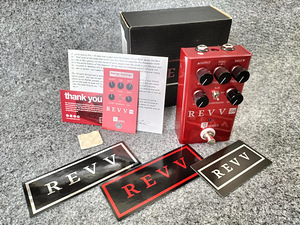 Revv G4 Distortion Pedaal (2 foto / 2)