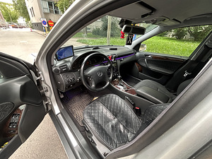 Mercedes c200 (5 foto / 9)